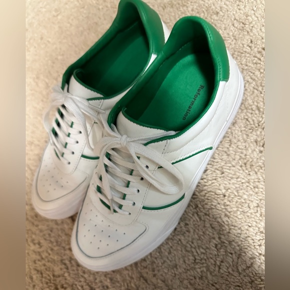 Reformation Harlow Leather Sneaker - Picture 3 of 4